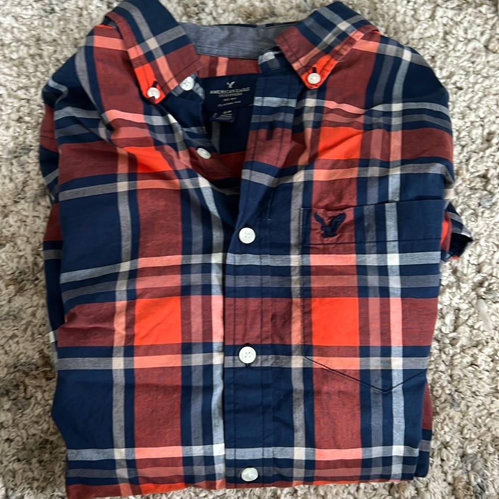 American eagle small men’s shirt